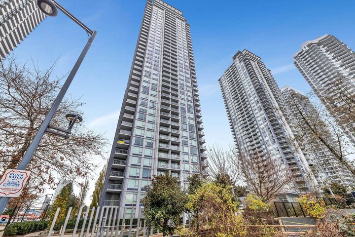 13696 100 Avenue 2209 — photo 1