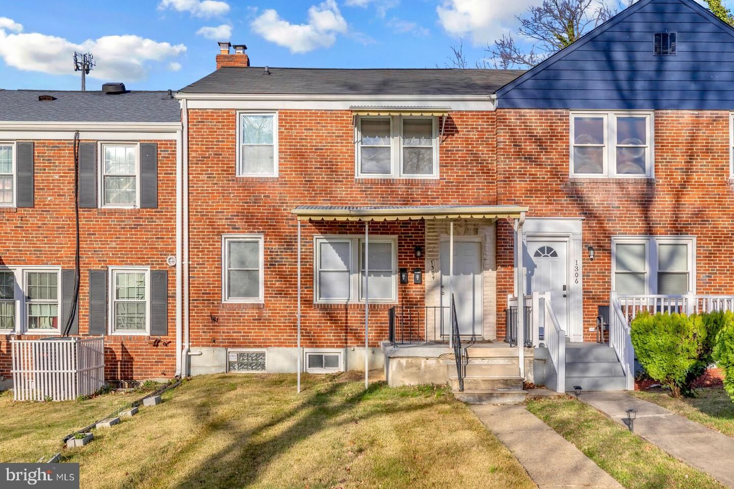 Property Photo:  1304 Dartmouth  MD 21234 