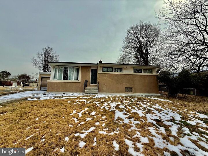 Property Photo:  1500 Creswood Road  PA 19115 