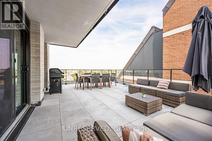 Photo de la propriété:  200 Sudbury Street 708  ON M6J 0H1 