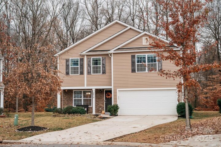 Property Photo:  2814 Tancor Court 19  NC 28269 