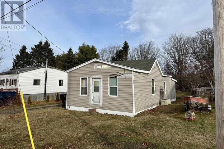Property Photo:  9 Victor Avenue  NS B4H 2L3 