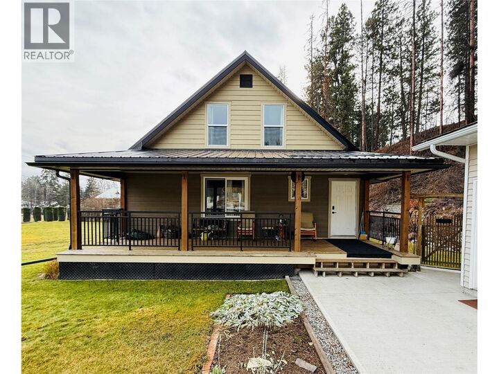 Property Photo: 311 302nd Avenue BC V1A 3G5