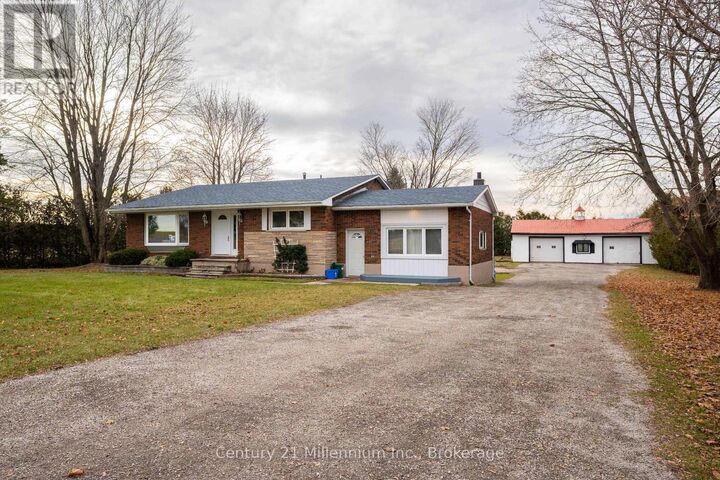 Property Photo:  457898 Grey Road 11 Road  ON N4K 5N8 