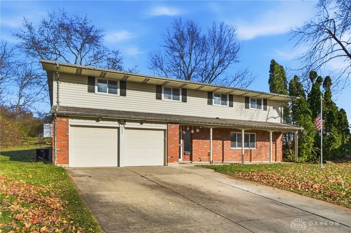 Property Photo: 4524 Drayton Court OH 45440