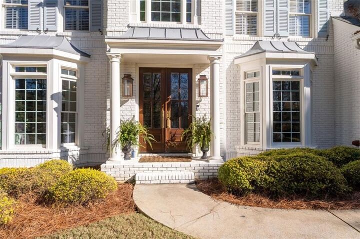 Property Photo: 310 Glen Hampton Place GA 30004