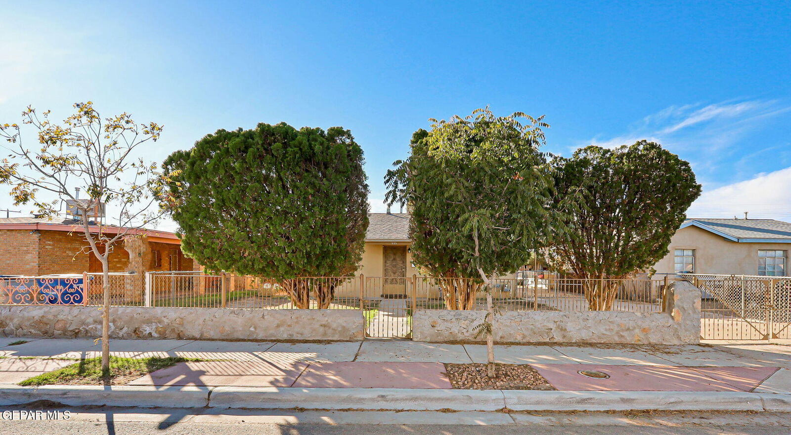 Property Photo: 555 Dolan Street TX 79905