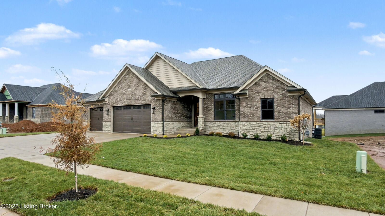 Property Photo:  10213 Reeseman Dr  KY 40291 