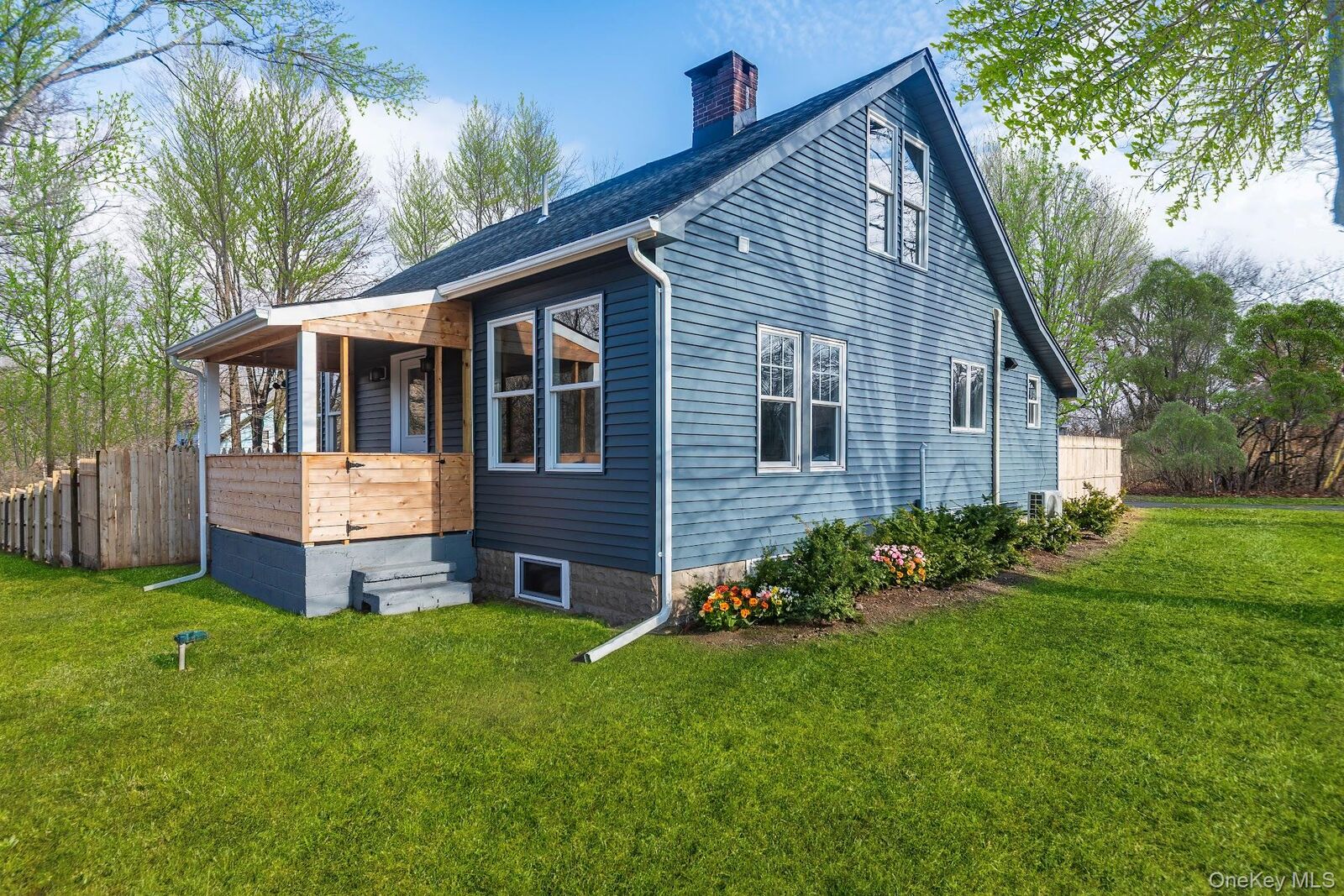 Property Photo:  3 Anna Street  NY 12446 