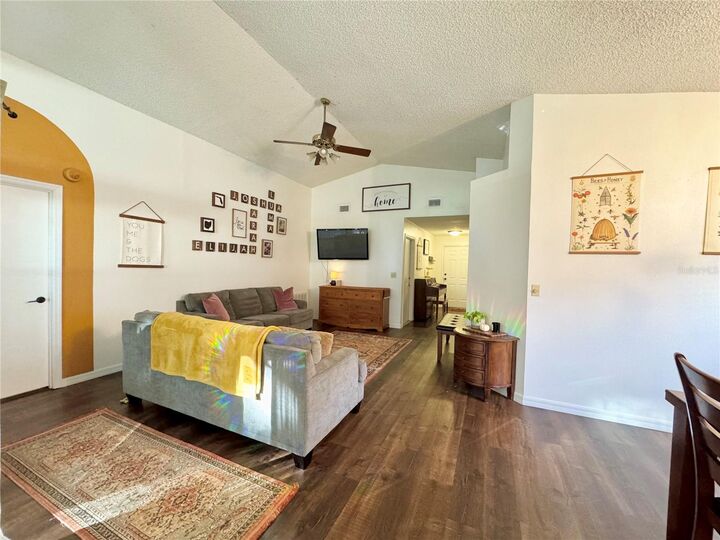 Property Photo: 112 St. Kitts Circle FL 33884