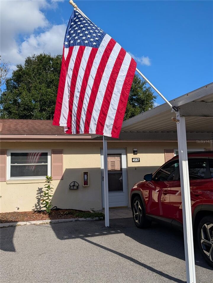 Property Photo: 4567 Shoshone Trail 167 FL 34233