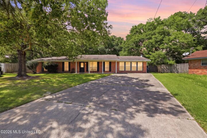 Property Photo:  4221 Londontown Road  MS 39581 