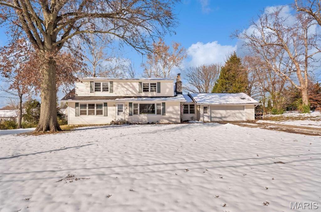 Property Photo: 9 Ranchero Drive MO 63303