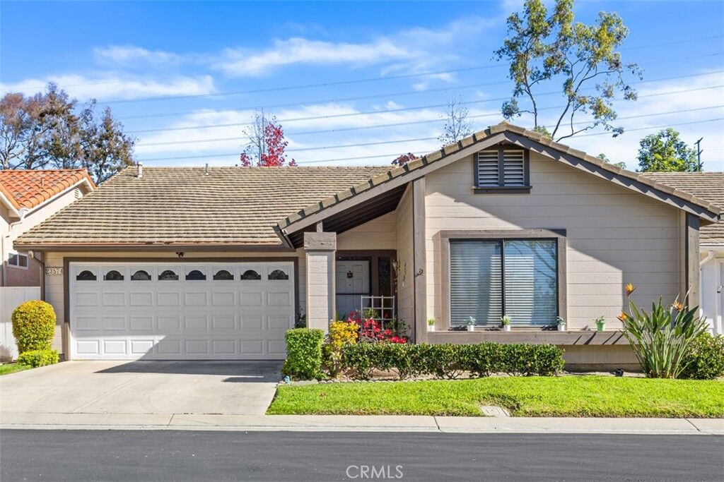 Property Photo: 23574 Villena CA 92692