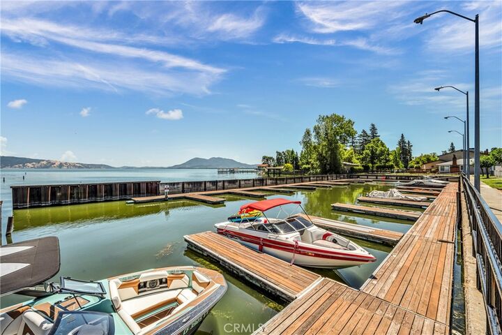 Property Photo:  1633 Montana Vista  CA 95453 