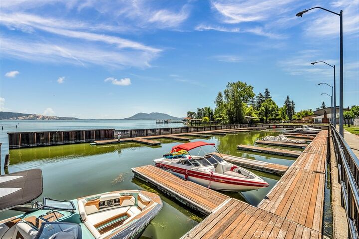 Property Photo:  1633 Montana Vista  CA 95453 
