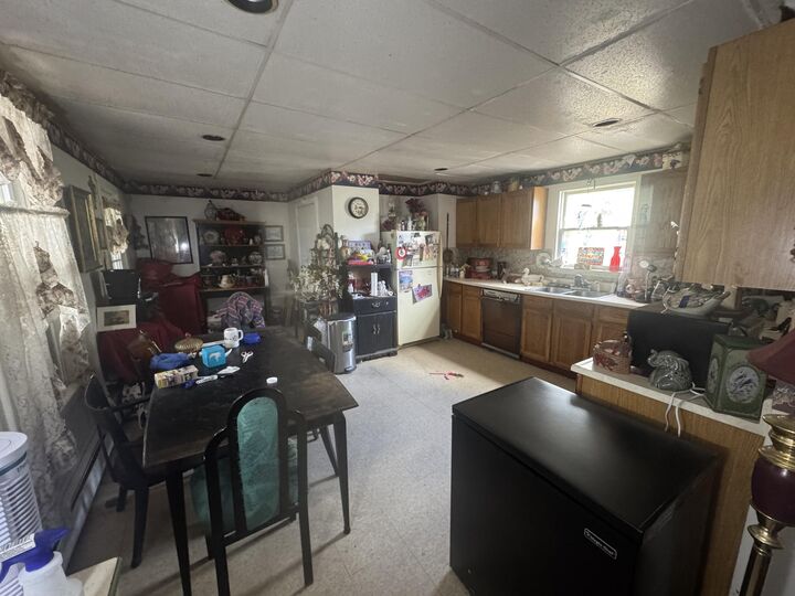 Property Photo:  8 High Street  ME 04901 