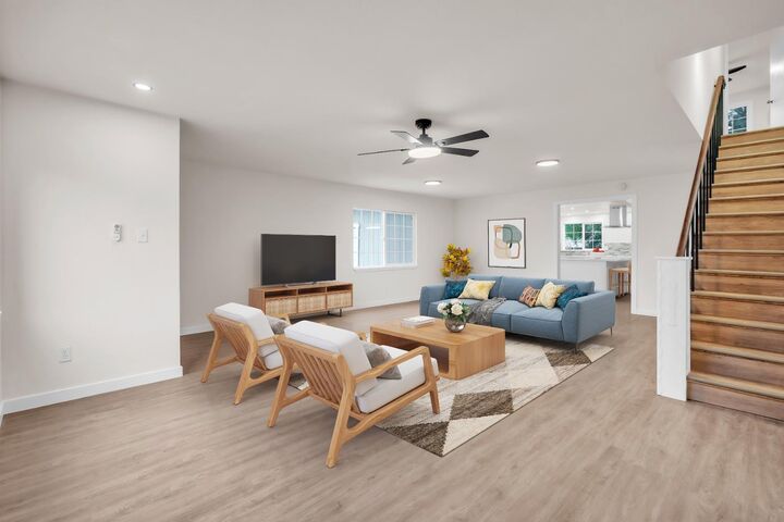 Property Photo:  732 Santa Ana Avenue  CA 95838 