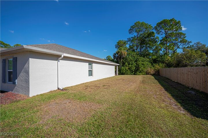 Property Photo: 6058 S Moss Circle FL 33935