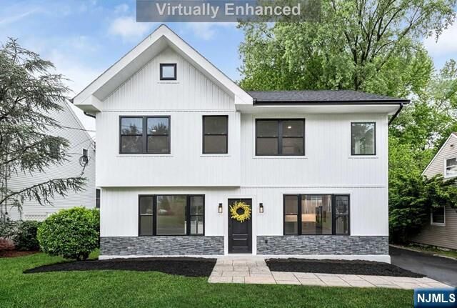 Property Photo:  895 Spring Valley Road  NJ 07607 