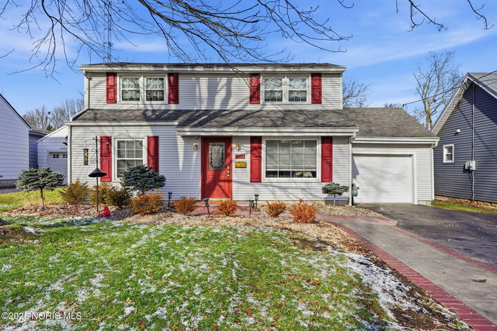 228 E Edgar Avenue  Findlay OH 45840 photo