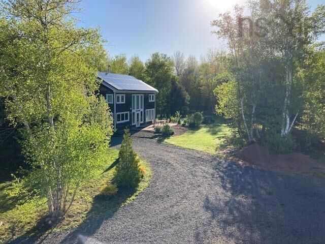 Property Photo: 822 Cleveland Road NS B0P 1E0
