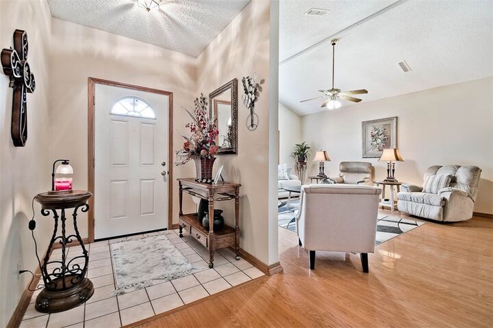 Property Photo: 1826 Amelia Lane AR 72762