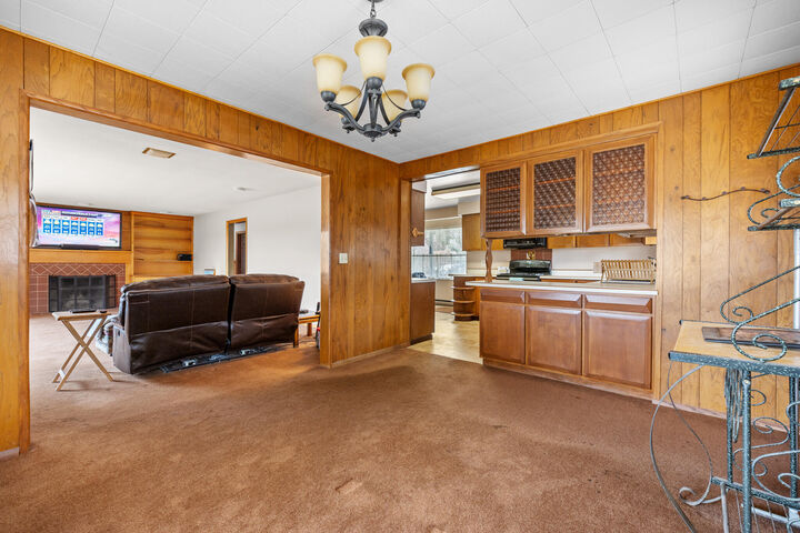 Property Photo:  1123 NW Canyon Drive  OR 97756 