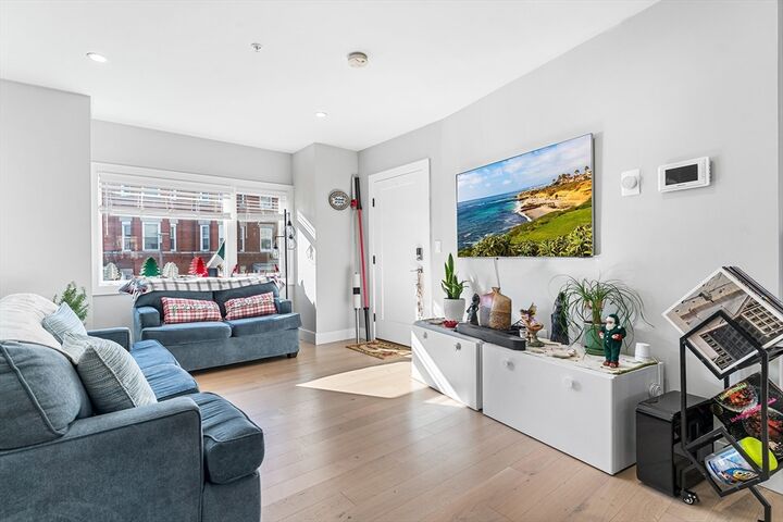 Property Photo:  108 Maywood St 2  MA 02119 