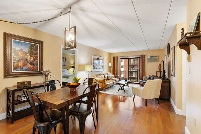 Property Photo:  137 Franklin Street 404  MA 02180 