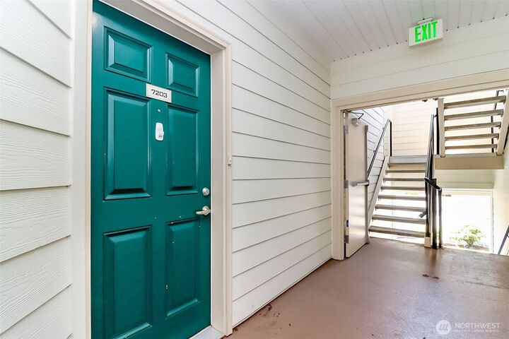 Property Photo:  15026  40th Avenue W 7-203  WA 98087 