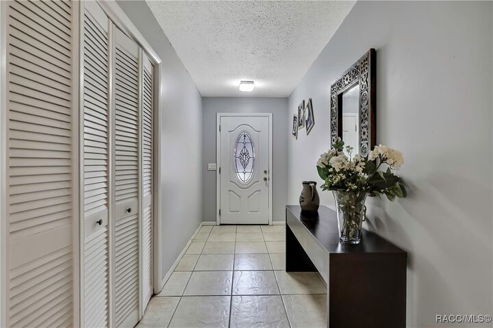 Property Photo:  10 Chinaberry Circle  FL 34446 