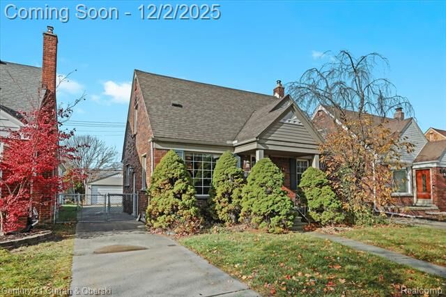Property Photo: 2604 Venice Street MI 48124