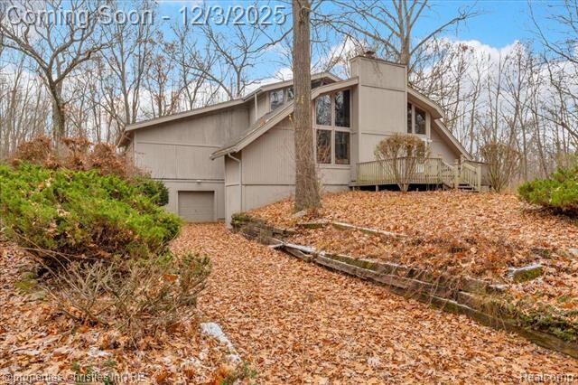 Property Photo:  13095 Woodland Trail  MI 48350 