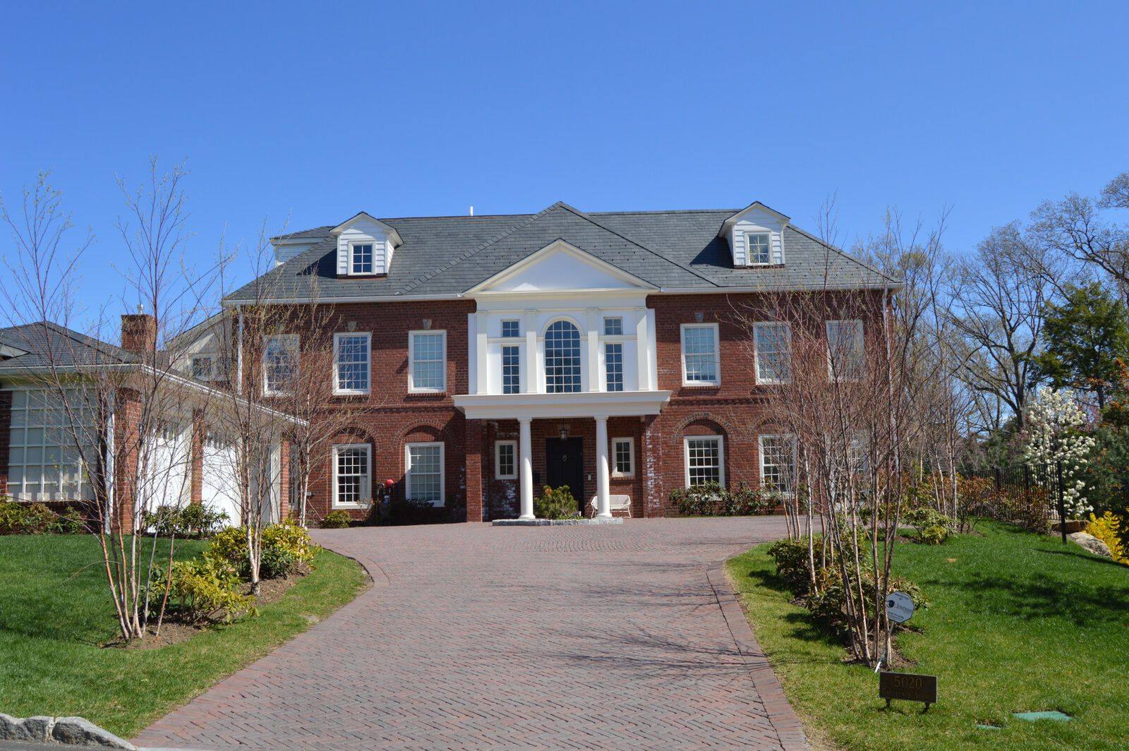 Property Photo: 5020 Grosvenor Avenue 1 NY 10471