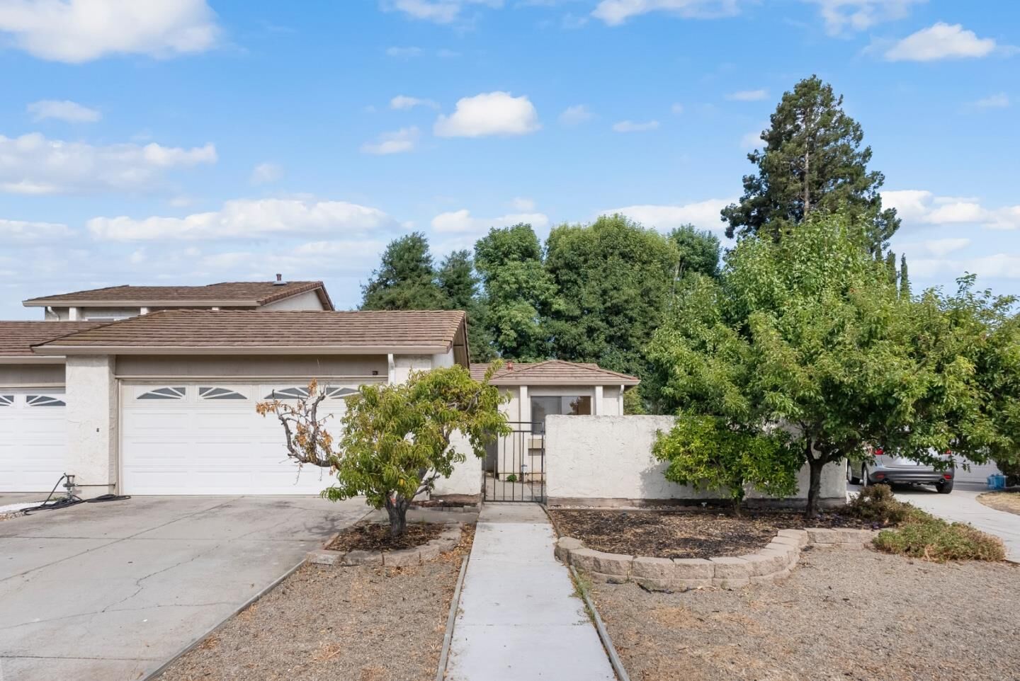 Property Photo:  922 Jungfrau Court  CA 95035 