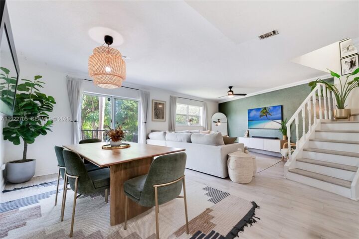 8650 SW 67th Ave 1042  Pinecrest FL 33156 photo