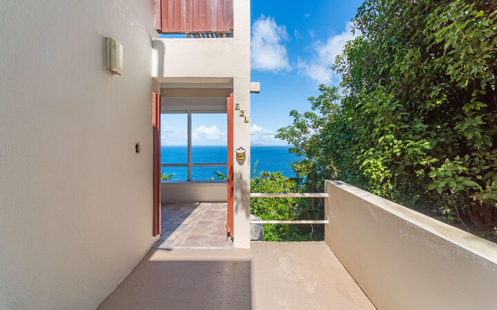 Property Photo:  73L Lovenlund Gns  VI 00802 