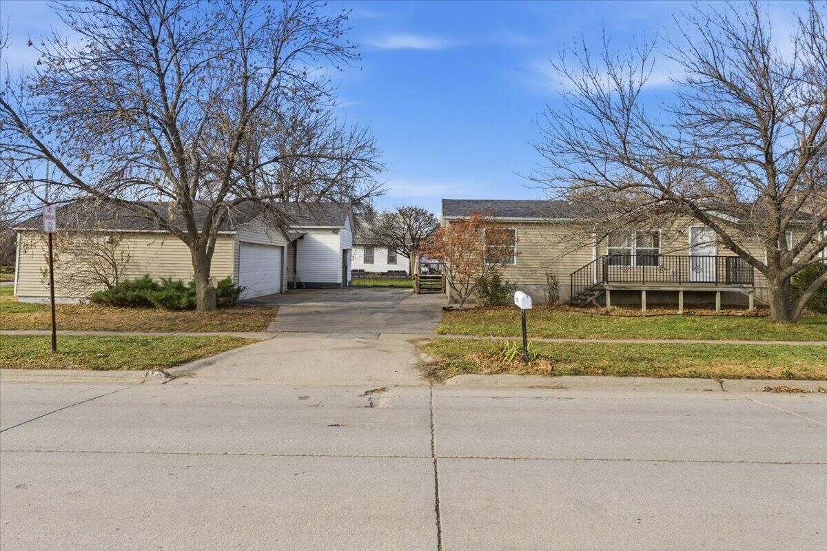 Property Photo:  720 S 13th  Street  IA 51501 