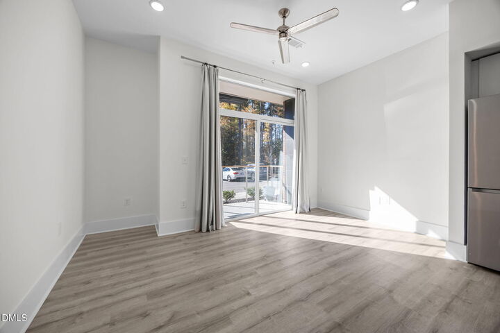 Property Photo:  2441 Campus Shore Drive 109  NC 27606 