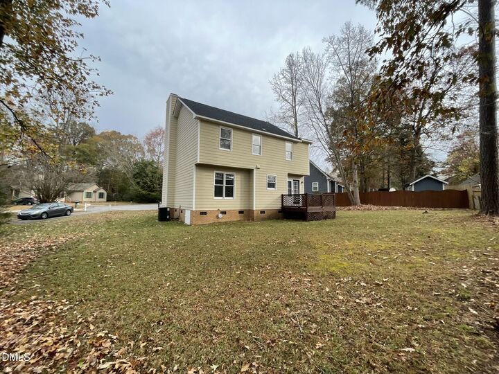 Property Photo:  537 Highsmith Court  NC 27545 