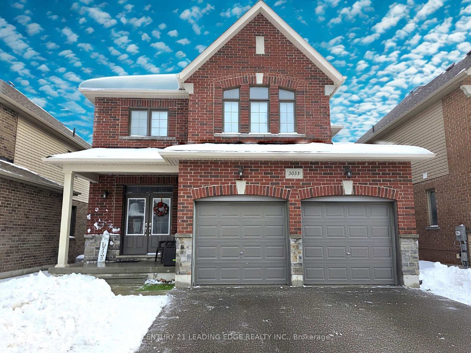 Photo de la propriété:  3033 Monarch Drive  ON L3V 8K3 