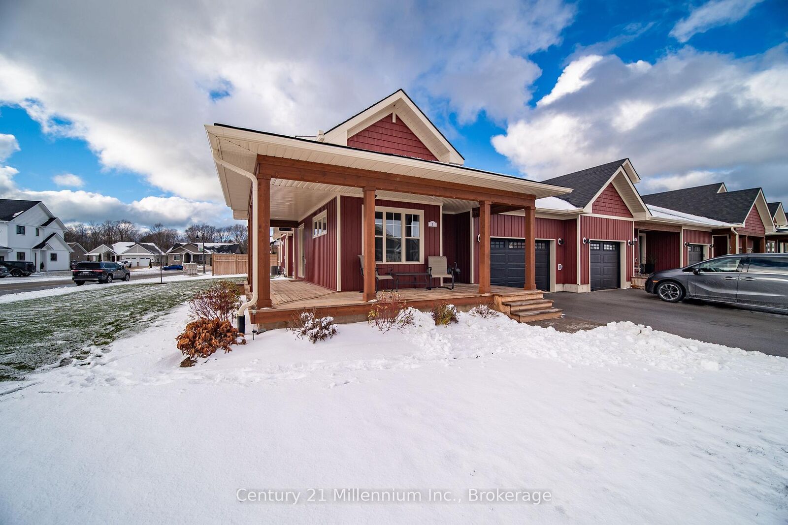 Property Photo:  1 Eagle Court  ON N0H 2C3 