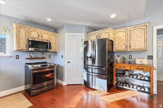 Property Photo: 5279 W Leila Ln UT 84096