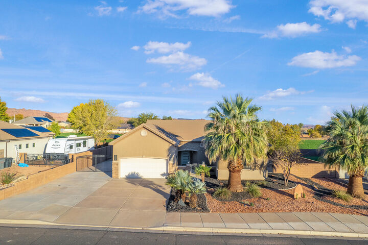 Property Photo:  249 S 100 W  UT 84738 