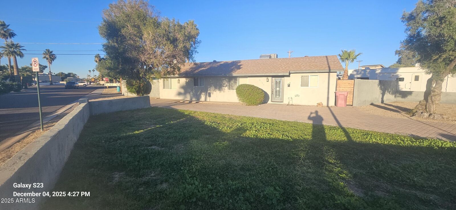Property Photo: 6838 E Edgemont Avenue AZ 85257