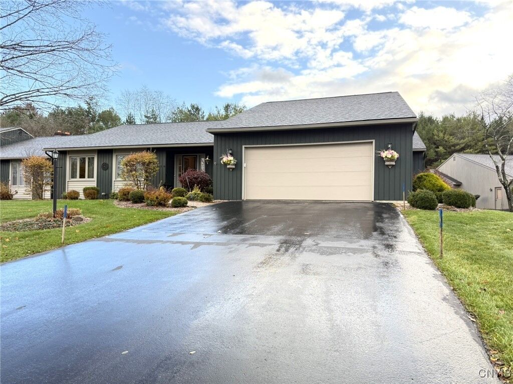 Property Photo:  116 Spyglass Lane  NY 13066 