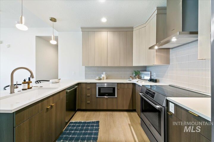 Property Photo:  4430 E Haystack St 110  ID 83716 