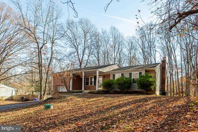 Property Photo: 8610 Turkey Hill Road MD 20646