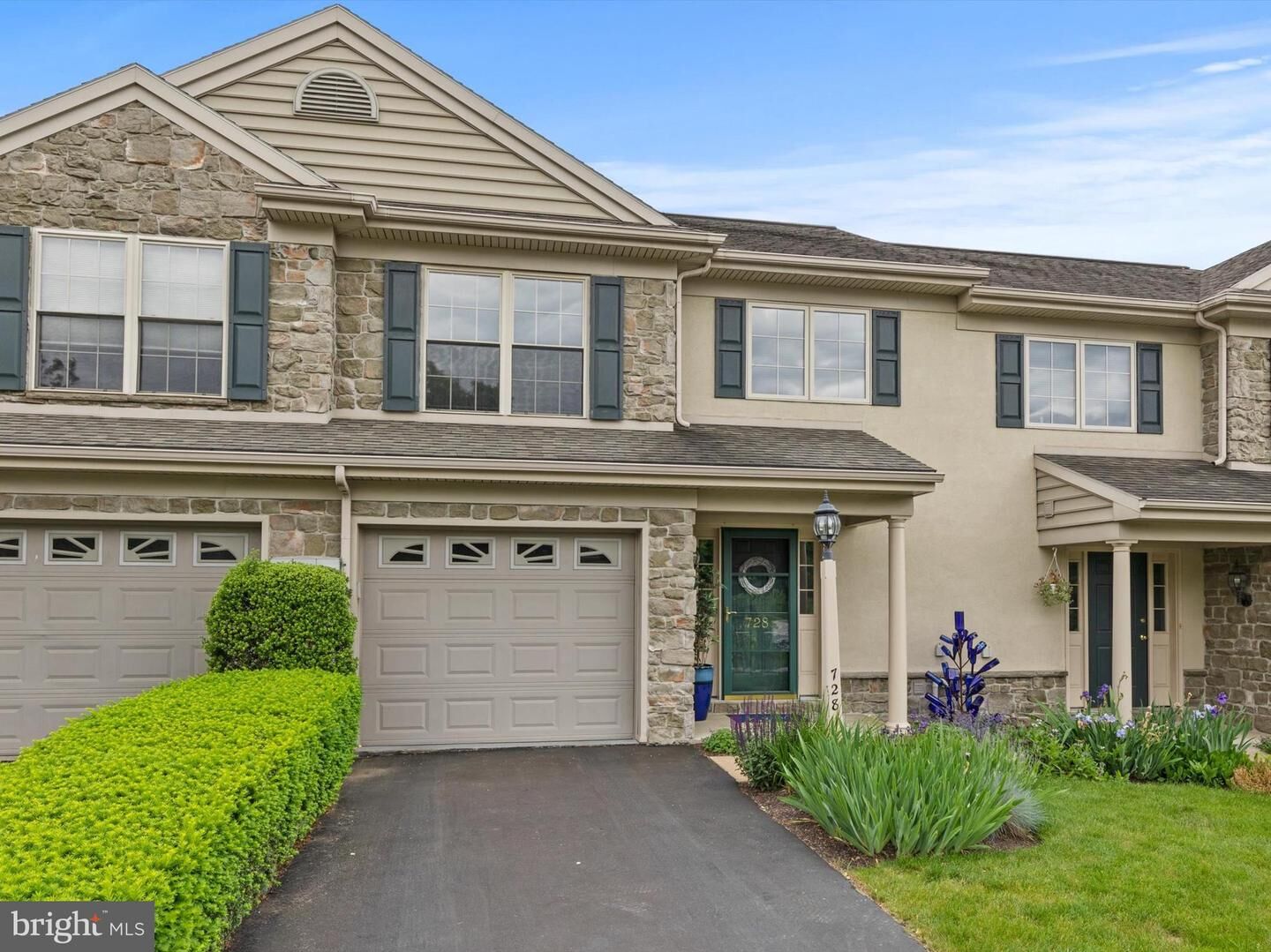 Property Photo:  728 Skywalk Lane  PA 17601 